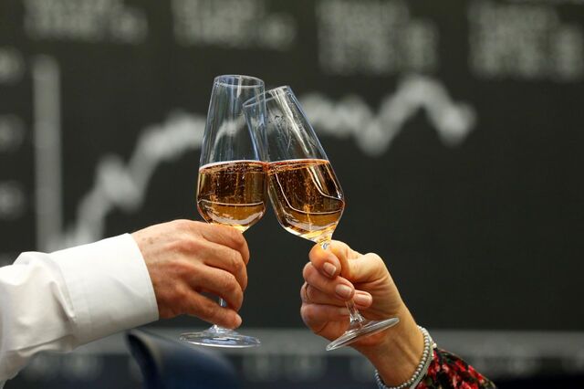 Dívida portuguesa a cinco anos com juro negativo pela primeira vez