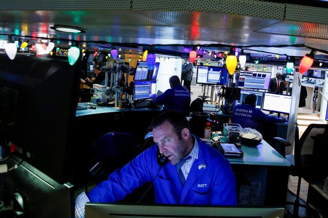 Estímulos do BCE afundam juros, impulsionam ações e penalizam euro