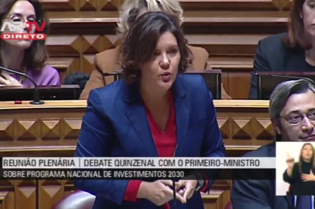 Líder do CDS usa Sócrates para criticar Governo e dívidas na saúde