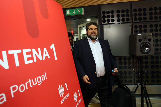 Rocha Andrade: 'Vale a pena estudar uma taxa única do IVA abaixo dos 20%'