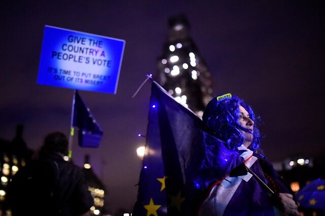 Brexit: O que pode acontecer depois do chumbo do parlamento britânico?