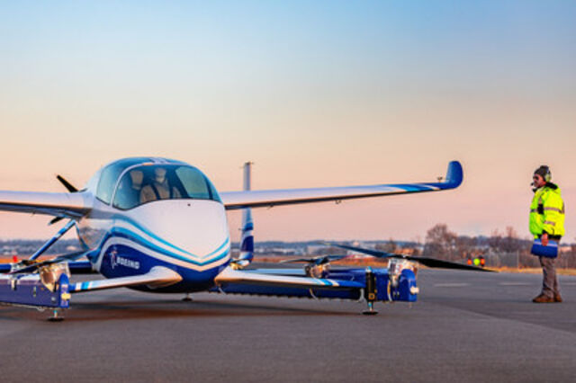 Carro voador da Boeing já levantou voo