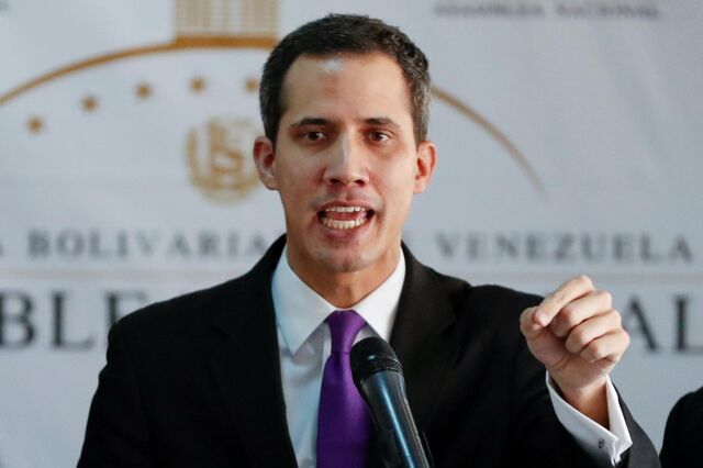 Forças especiais de Maduro cercam casa de Guaidó 