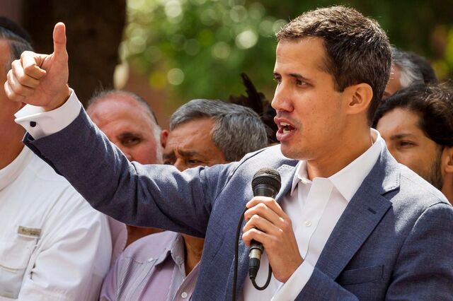 Guaidó vai 'fazer os possíveis' para salvaguardar comunidade portuguesa na Venezuela