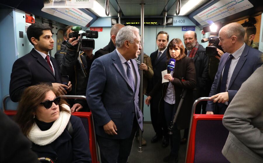 Metro 