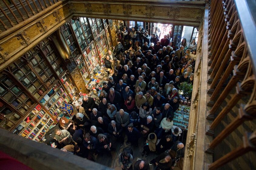 livraria lello, livros, cultura, porto, turismo