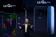 David Montanya, da LG Electronics, apresenta o LG V50 ThinQ e o LG G8 ThinQ 