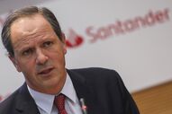 Pedro Castro Almeida santander totta