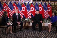 trump JONG UN IN coreia norte vietname