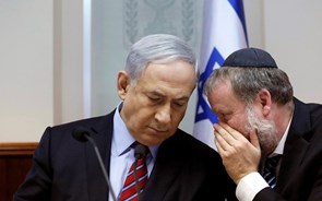 O advogado que tem o destino de Benjamin Netanyahu nas suas mãos