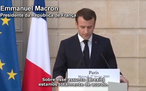 Macron e Merkel só admitem adiar Brexit se houver 'nova perspetiva'