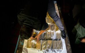 Ouro soma mais de 0,6% e está a brilhar entre os ativos-refúgio