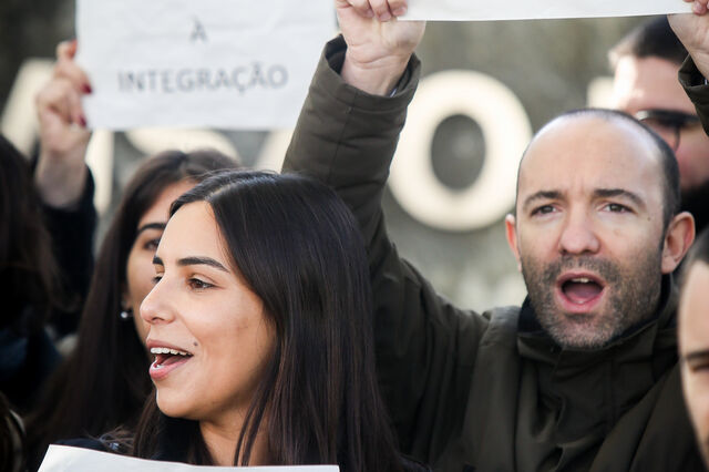 Jovens foram os que mais empobreceram entre 2010 e 2017