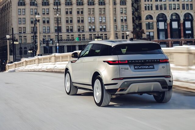 Diferença de preço do Evoque em Espanha e Portugal paga um Clio