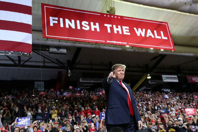 Trump vai acionar emergência nacional para ter dinheiro para o muro 
