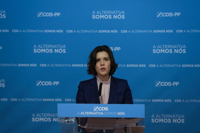 CDS atinge pico da legislatura e Catarina Martins destrona Costa
