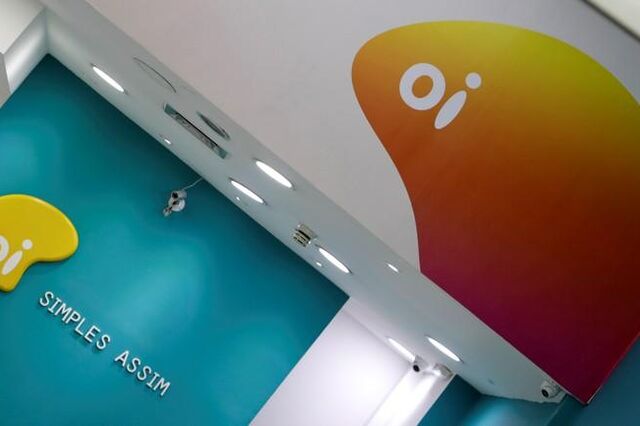 Telefónica, Claro e TIM compram a rede móvel da Oi por 2,7 mil milhões de euros
