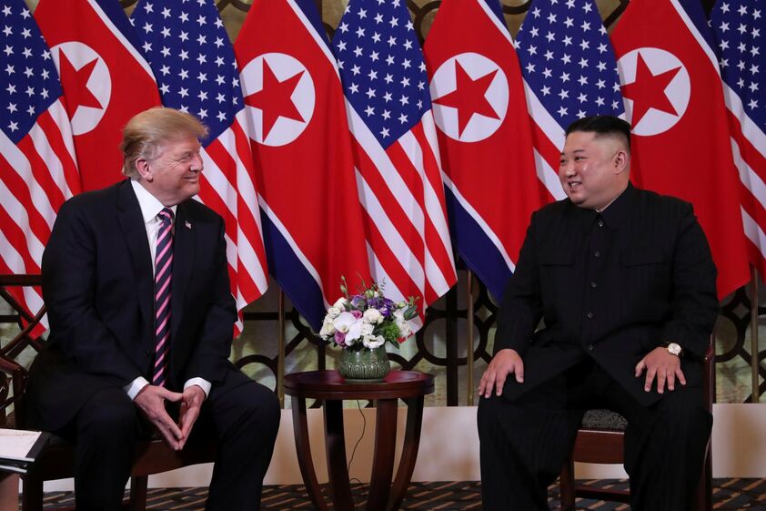 trump JONG UN IN coreia norte vietname