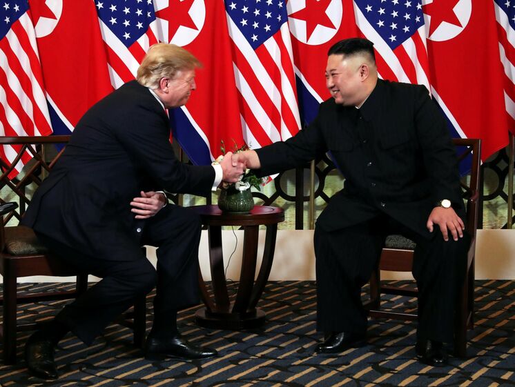 trump JONG UN IN coreia norte vietname