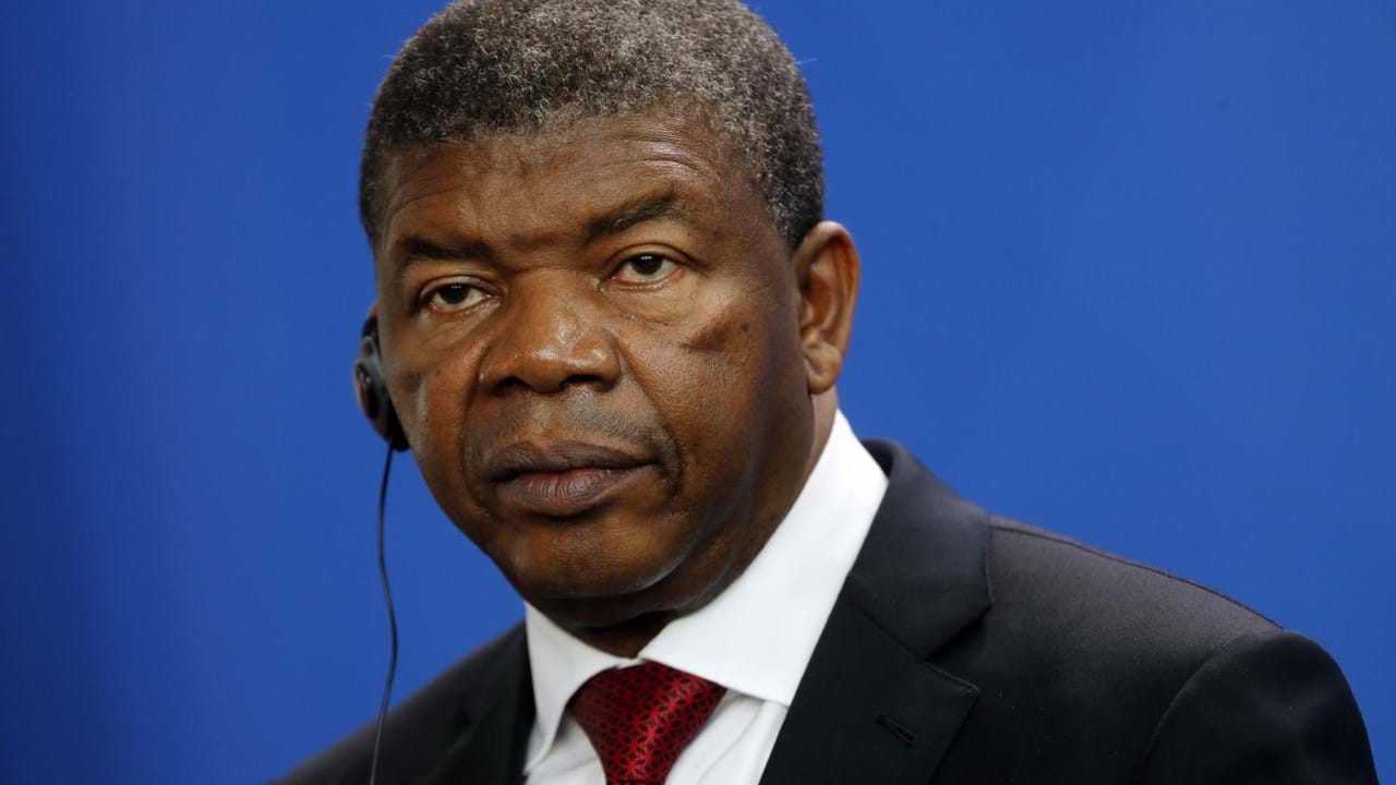 Presidente Angolano Exonera E Nomeia Embaixadores Em África E Ásia 