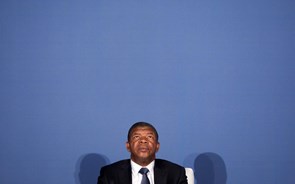 Angola vai continuar em recessão no próximo ano, segundo a Economist