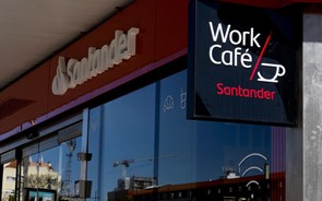 Teletrabalho leva Santander a fechar quatro escritórios e 20% dos balcões no Reino Unido