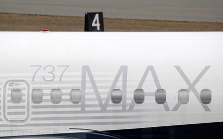 Boeing faz provisão de 4,3 mil milhões de euros por ter 737 Max em terra