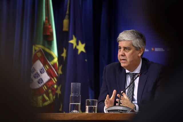 Governo corta até 34 lugares de topo na supervisão financeira