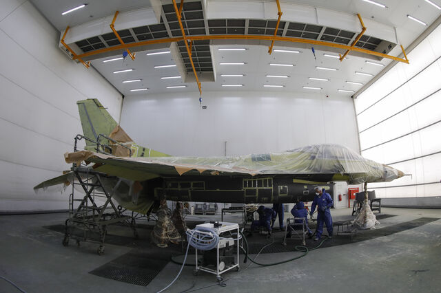 OGMA está a dar mais 20 anos de voo aos F-16
