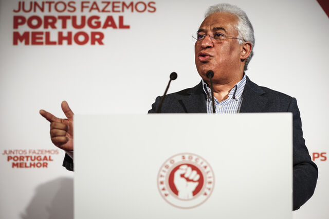 Costa alerta para uma Europa 'sob forte ataque'