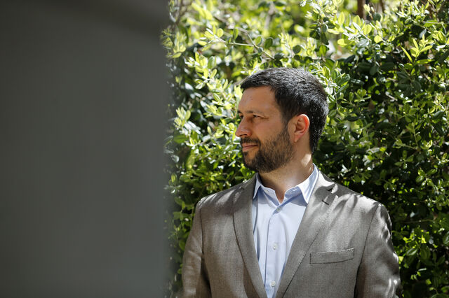 João Ferreira: 'Falta dizer que o bónus dado à Alemanha está a ser financiado por nós' 