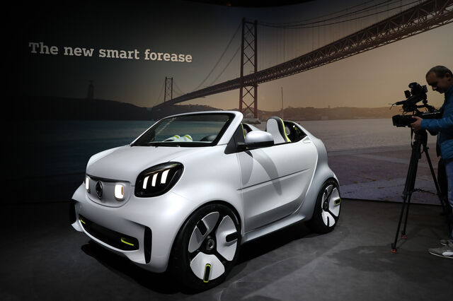 O minúsculo Smart recusa-se a morrer e aposta na China