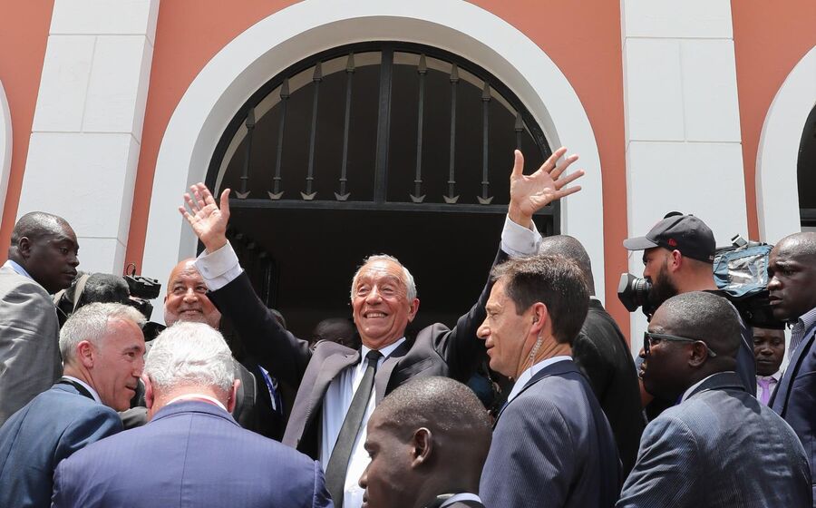 Marcelo Rebelo de Sousa Angola