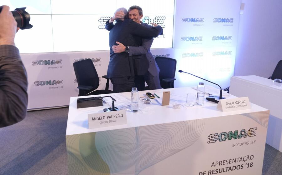sonae paulo claudia azevedo pauperio