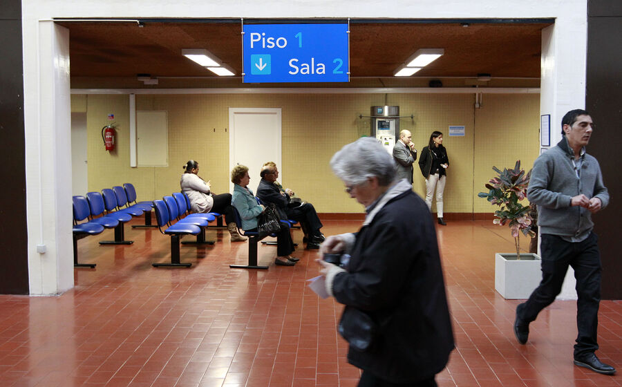 Serviço Nacional Saúde hospital sala de espera centro de saúde