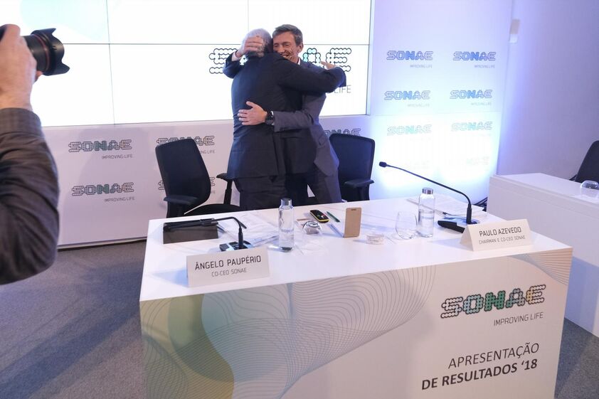 sonae paulo claudia azevedo pauperio