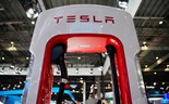 Tesla encerra o maior 'showroom' na China