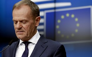 Tusk pede aos líderes europeus que aceitem adiamento do Brexit