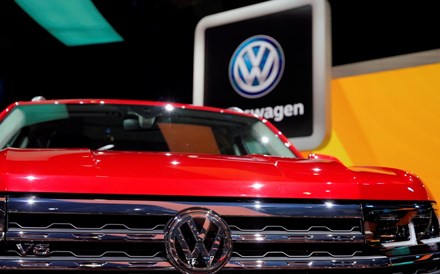 Lucros da Volkswagen caem à boleia da Audi e Porsche