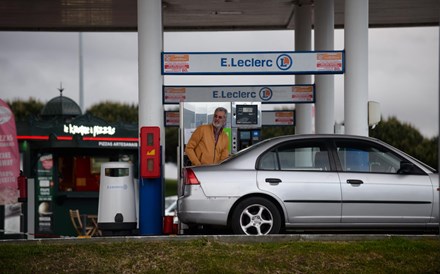 Combustíveis: Lei prevê racionamento e restrições à circulação