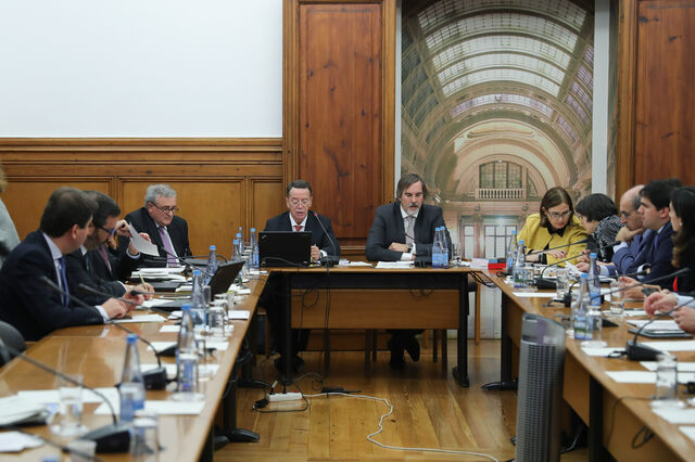 Comissão de inquérito à energia enviou informações à PGR sobre Pinho e Conceição