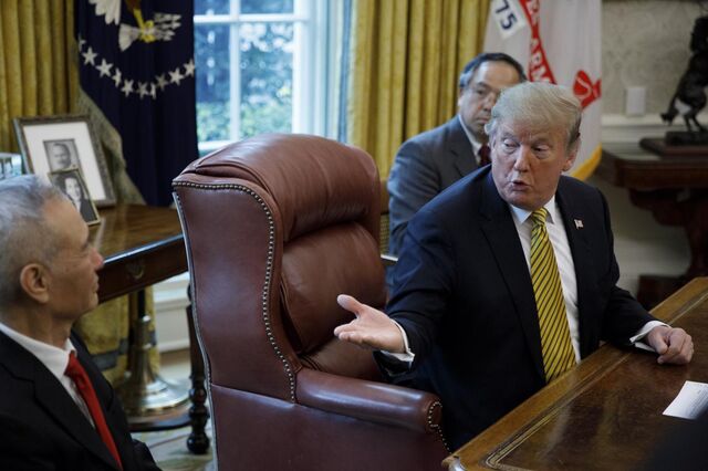 Ímpeto protecionista de Trump deixa bolsas e petróleo no vermelho