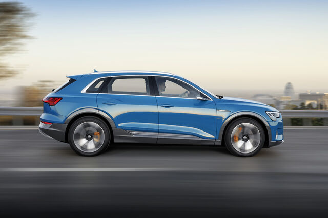 Audi e-tron: Ofensiva elétrica SUV