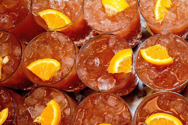 Famílias controlam 70 mil milhões do mercado mundial de bebidas alcoólicas