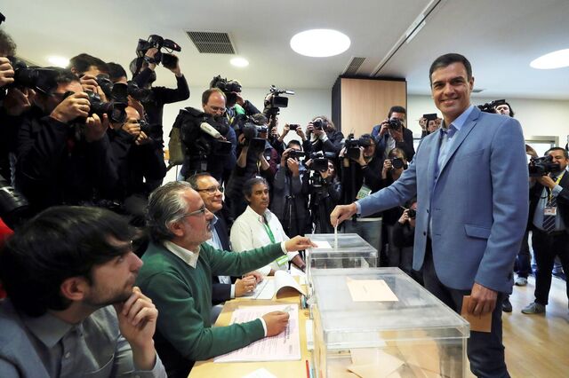 Sondagens dão vitória a Sánchez mas não dão maioria a ninguém