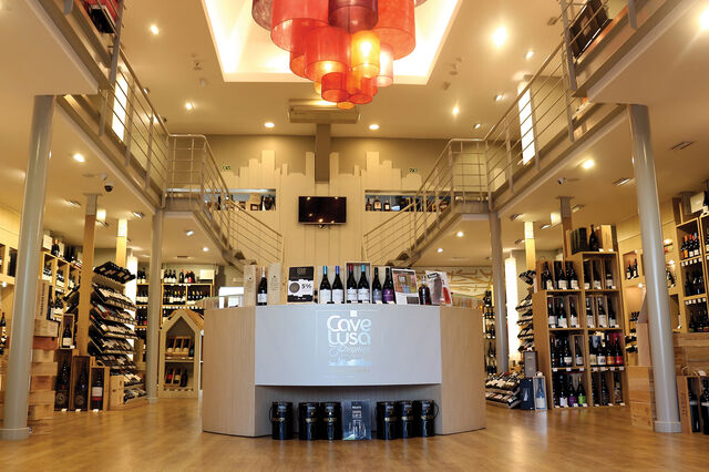 Vinhos e espirituosos com alma da Cave Lusa