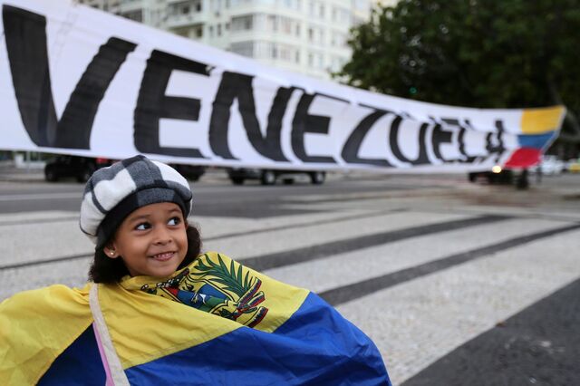 UE exige 'máxima contenção' e defende solução 'pacífica e democrática' na Venezuela