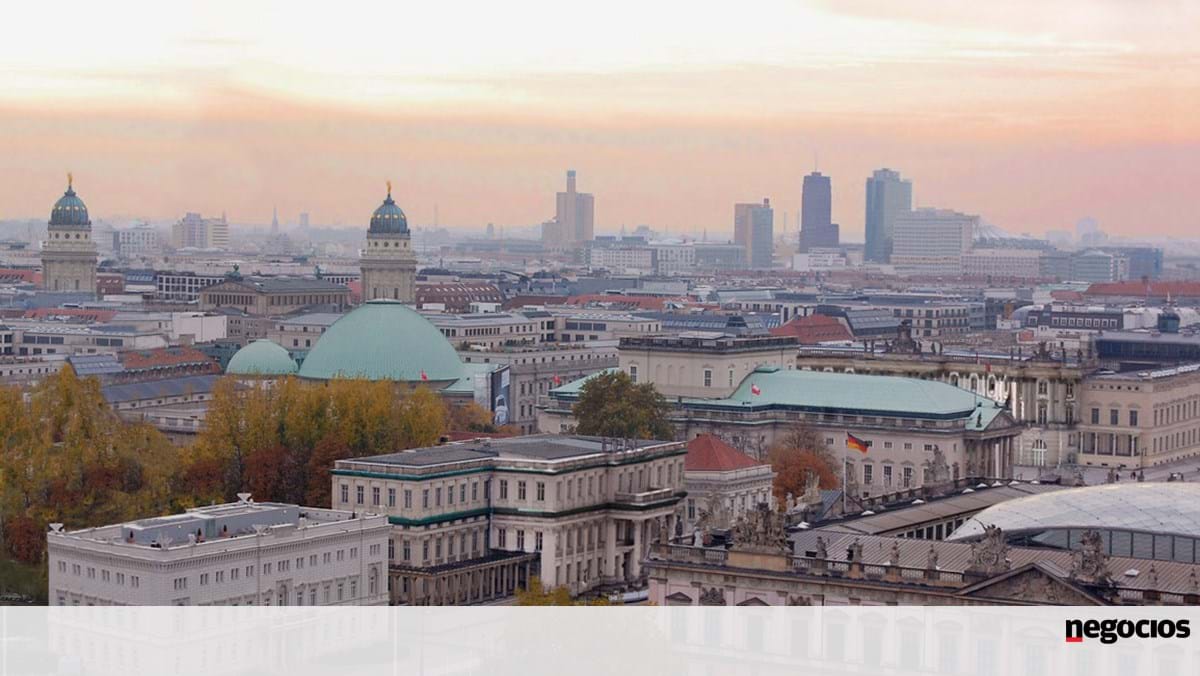 Berliner unterstützen die Enteignung von Großgrundbesitzern, um die Hauspreise einzudämmen