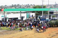 luanda angola gasolina gasoleo combustiveis filas