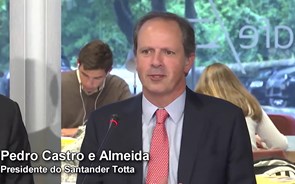 Santander Totta vai cobrar MB Way e critica isenção de custos do multibanco